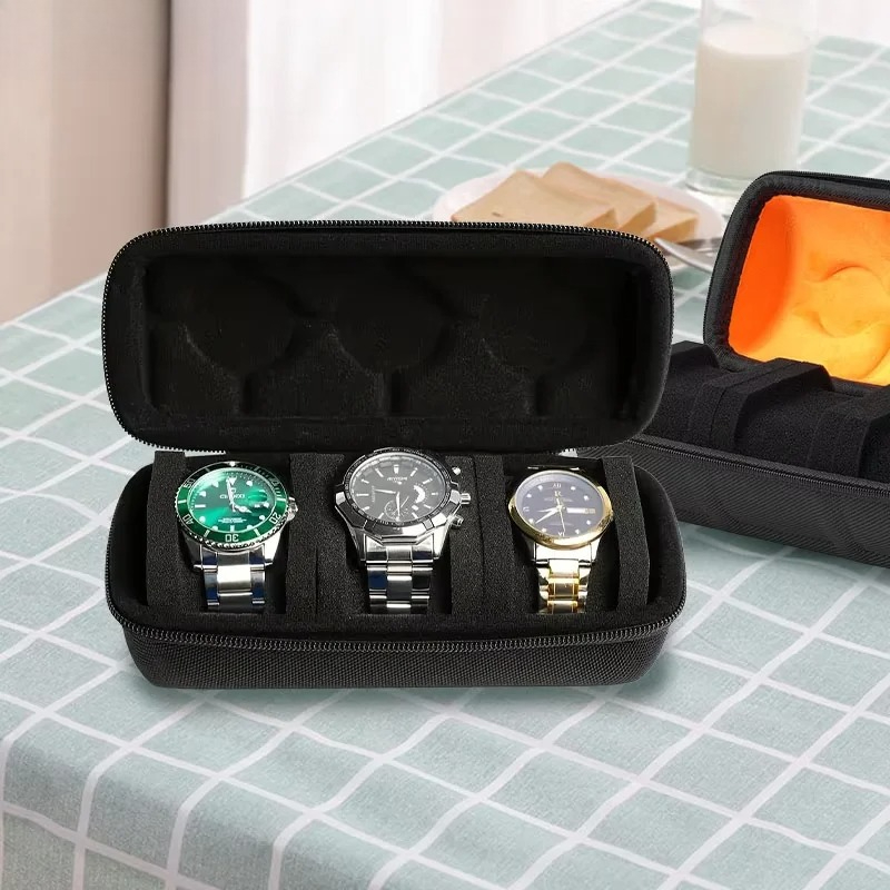 Quality Travel Accessories - Дорожный футляр для часов с 3